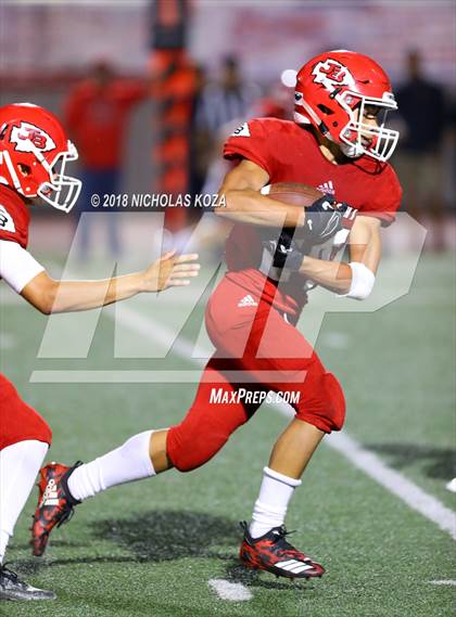 Thumbnail 3 in Harvard-Westlake vs. Burroughs photogallery.