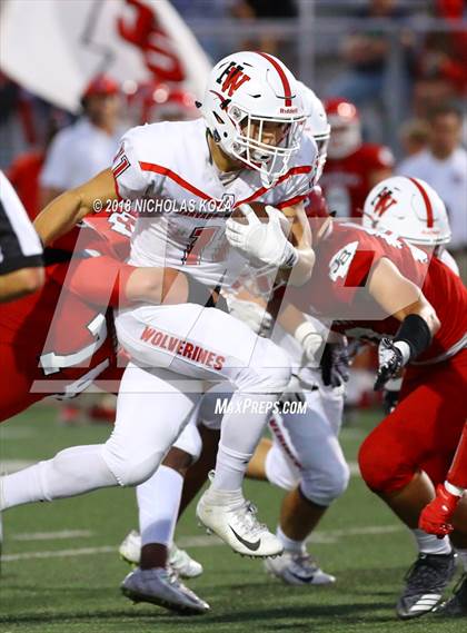 Thumbnail 1 in Harvard-Westlake vs. Burroughs photogallery.