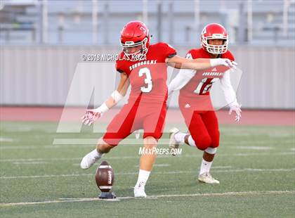 Thumbnail 2 in Harvard-Westlake vs. Burroughs photogallery.