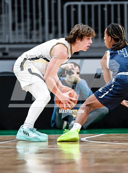 Thumbnail 2 in Nauset Regional vs Cape Cod Academy (Andrew James Lawson Foundation Invitational  at TD Garden) photogallery.