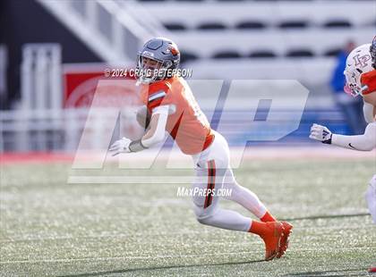 Thumbnail 3 in Lone Peak vs Skyridge (UHSAA 6A Semifinal) photogallery.