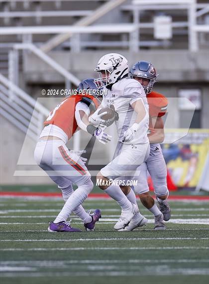 Thumbnail 1 in Lone Peak vs Skyridge (UHSAA 6A Semifinal) photogallery.