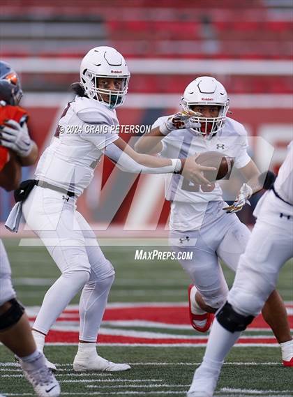 Thumbnail 2 in Lone Peak vs Skyridge (UHSAA 6A Semifinal) photogallery.
