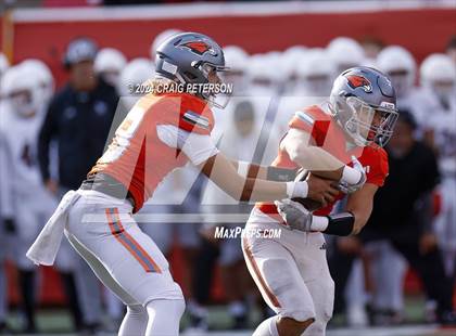 Thumbnail 3 in Lone Peak vs Skyridge (UHSAA 6A Semifinal) photogallery.