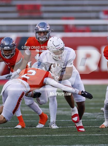 Thumbnail 1 in Lone Peak vs Skyridge (UHSAA 6A Semifinal) photogallery.