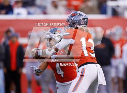 Thumbnail 3 in Lone Peak vs Skyridge (UHSAA 6A Semifinal) photogallery.