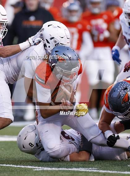 Thumbnail 3 in Lone Peak vs Skyridge (UHSAA 6A Semifinal) photogallery.