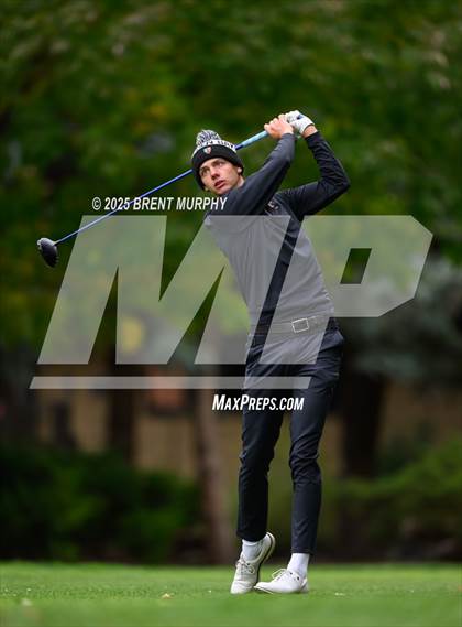 Thumbnail 1 in CHSAA 4A Finals - Day 1 photogallery.
