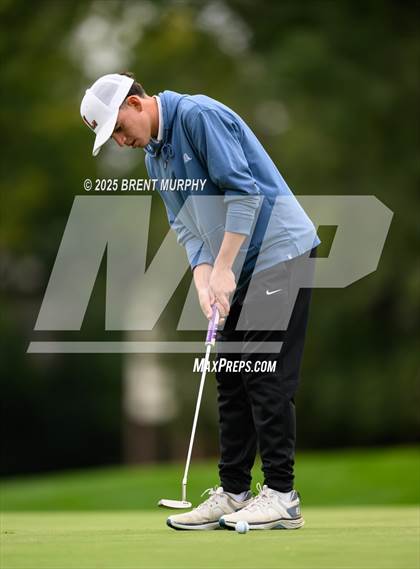 Thumbnail 2 in CHSAA 4A Finals - Day 1 photogallery.