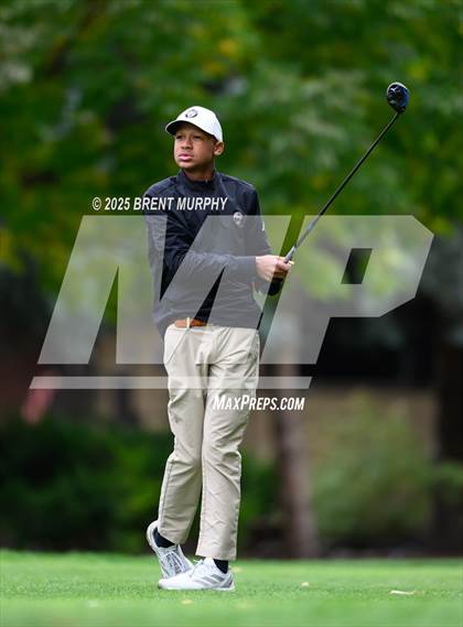 Thumbnail 1 in CHSAA 4A Finals - Day 1 photogallery.