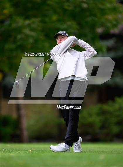 Thumbnail 2 in CHSAA 4A Finals - Day 1 photogallery.