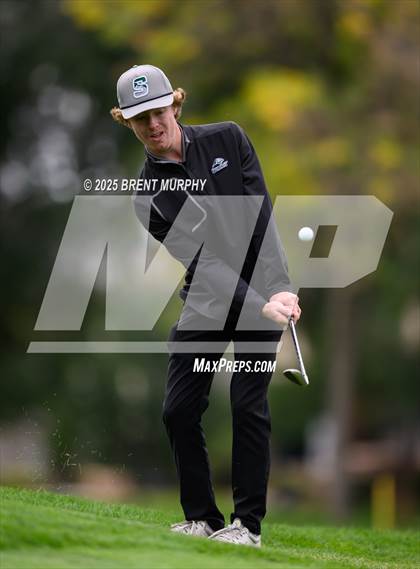 Thumbnail 2 in CHSAA 4A Finals - Day 1 photogallery.