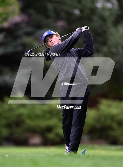 Thumbnail 1 in CHSAA 4A Finals - Day 1 photogallery.