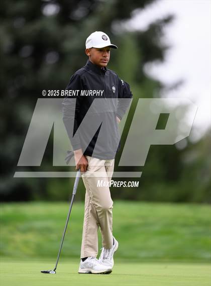 Thumbnail 1 in CHSAA 4A Finals - Day 1 photogallery.