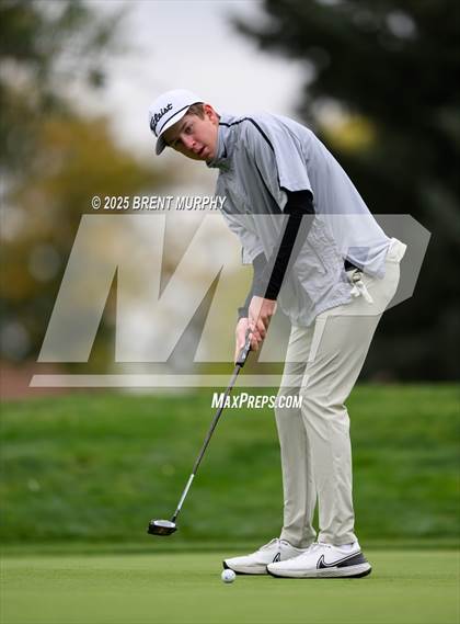 Thumbnail 1 in CHSAA 4A Finals - Day 1 photogallery.