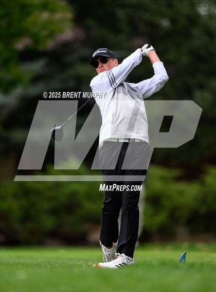 Thumbnail 1 in CHSAA 4A Finals - Day 1 photogallery.