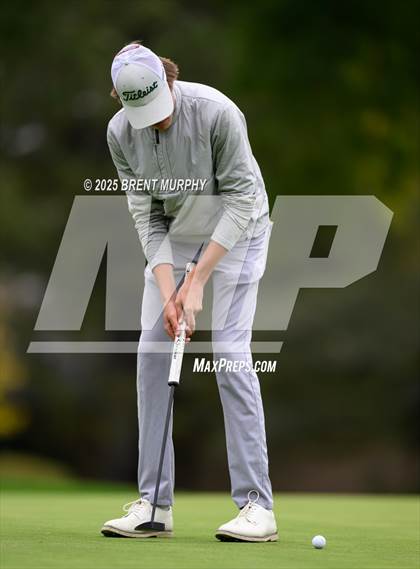 Thumbnail 2 in CHSAA 4A Finals - Day 1 photogallery.