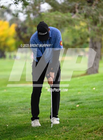 Thumbnail 2 in CHSAA 4A Finals - Day 1 photogallery.