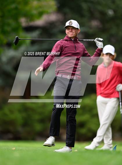 Thumbnail 2 in CHSAA 4A Finals - Day 1 photogallery.
