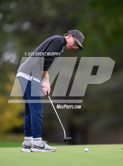Thumbnail 2 in CHSAA 4A Finals - Day 1 photogallery.