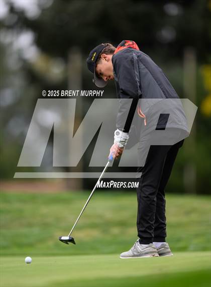 Thumbnail 2 in CHSAA 4A Finals - Day 1 photogallery.
