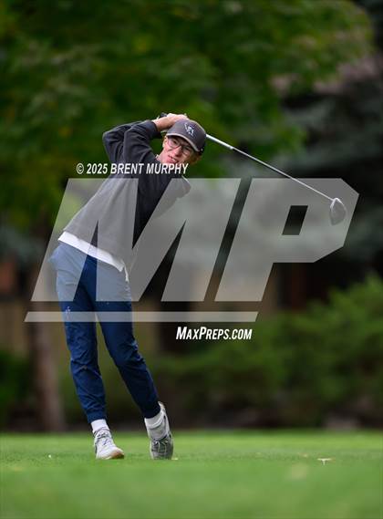 Thumbnail 2 in CHSAA 4A Finals - Day 1 photogallery.