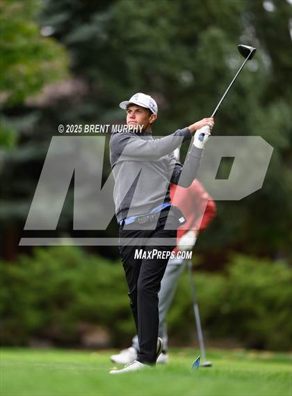Thumbnail 1 in CHSAA 4A Finals - Day 1 photogallery.