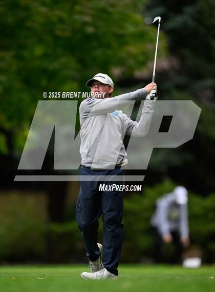 Thumbnail 2 in CHSAA 4A Finals - Day 1 photogallery.