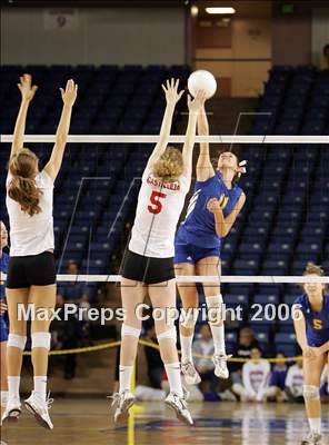 Thumbnail 3 in Castilleja vs. Bakersfield Christian (State D5 Final)  photogallery.
