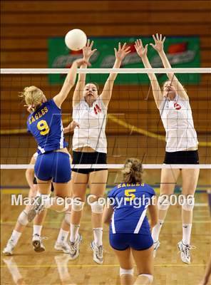 Thumbnail 3 in Castilleja vs. Bakersfield Christian (State D5 Final)  photogallery.