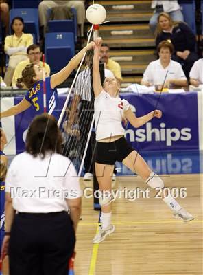 Thumbnail 3 in Castilleja vs. Bakersfield Christian (State D5 Final)  photogallery.