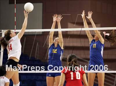 Thumbnail 2 in Castilleja vs. Bakersfield Christian (State D5 Final)  photogallery.