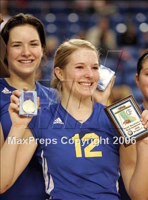 Thumbnail 1 in Castilleja vs. Bakersfield Christian (State D5 Final)  photogallery.