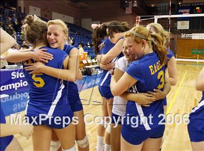 Thumbnail 2 in Castilleja vs. Bakersfield Christian (State D5 Final)  photogallery.