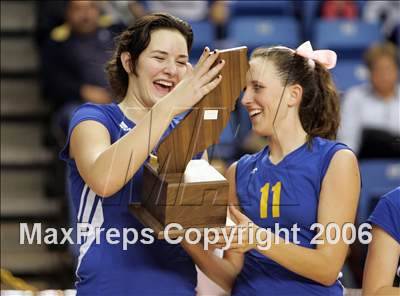 Thumbnail 1 in Castilleja vs. Bakersfield Christian (State D5 Final)  photogallery.