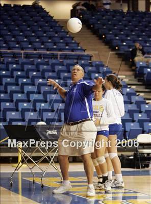 Thumbnail 2 in Castilleja vs. Bakersfield Christian (State D5 Final)  photogallery.