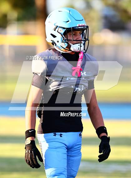 Thumbnail 2 in JV: Yuma Catholic (Freshman) @ Cactus photogallery.