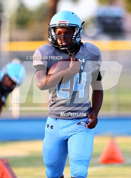 Thumbnail 1 in JV: Yuma Catholic (Freshman) @ Cactus photogallery.