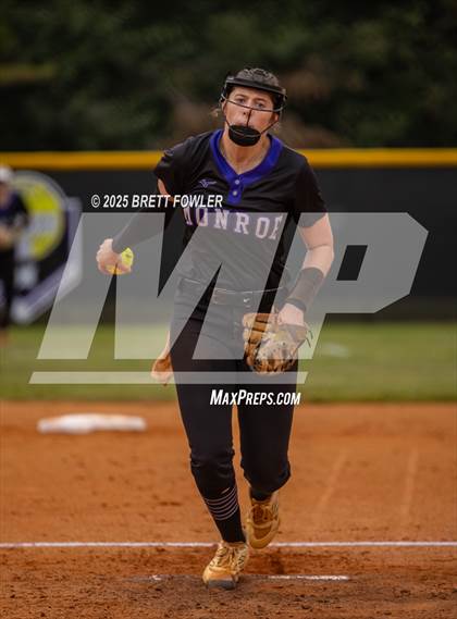 Thumbnail 3 in Walnut Grove @ Monroe Area (Senior Night) photogallery.