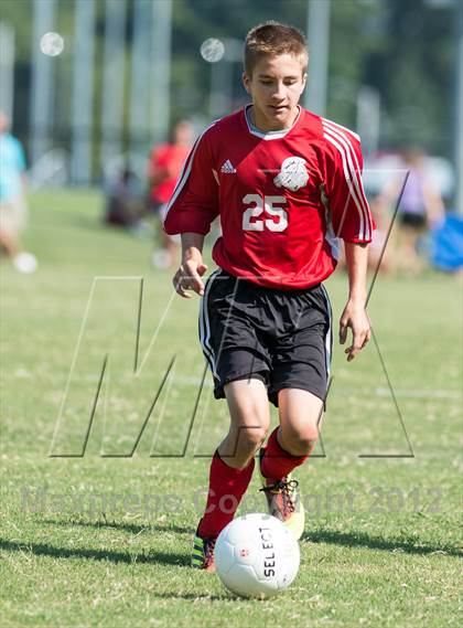 Thumbnail 2 in Forestview v South Point (Gazette Cup Semi-Final) photogallery.