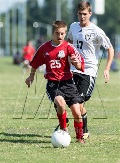 Thumbnail 1 in Forestview v South Point (Gazette Cup Semi-Final) photogallery.