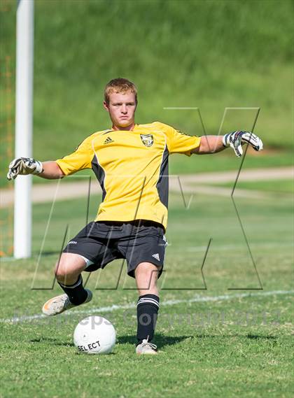 Thumbnail 1 in Forestview v South Point (Gazette Cup Semi-Final) photogallery.