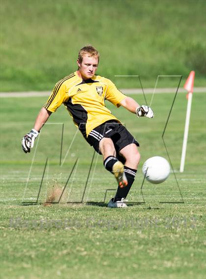 Thumbnail 1 in Forestview v South Point (Gazette Cup Semi-Final) photogallery.