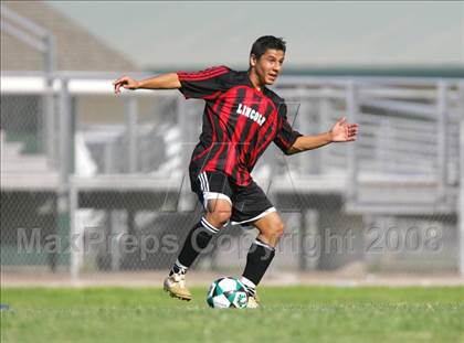 Thumbnail 1 in Lincoln @ Manteca photogallery.