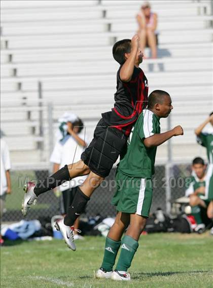 Thumbnail 2 in Lincoln @ Manteca photogallery.