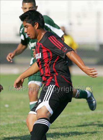 Thumbnail 3 in Lincoln @ Manteca photogallery.