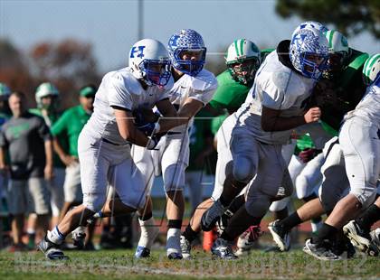 Thumbnail 2 in Hillsboro @ St. Mary's (MSHSAA Quarter Final) photogallery.