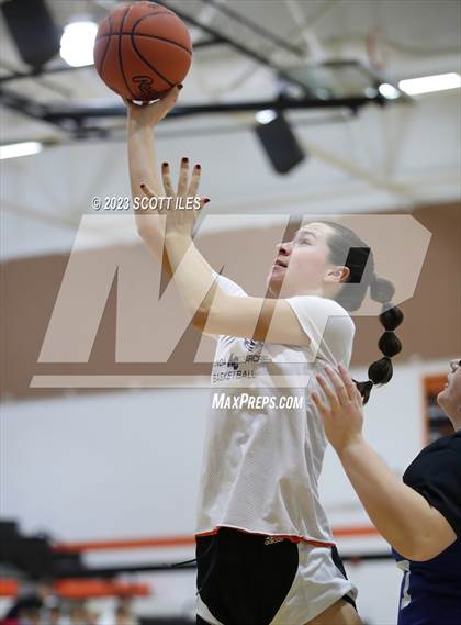 Thumbnail 2 in Southeastern @ Amanda-Clearcreek (Scrimmage) photogallery.