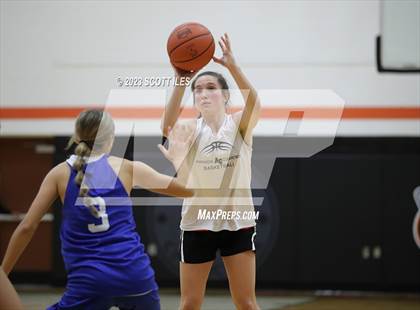 Thumbnail 2 in Southeastern @ Amanda-Clearcreek (Scrimmage) photogallery.