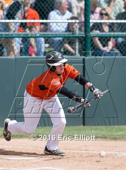 Thumbnail 3 in Rocky Grove vs Serra Catholic (PIAA Class A Quarterfinal) photogallery.